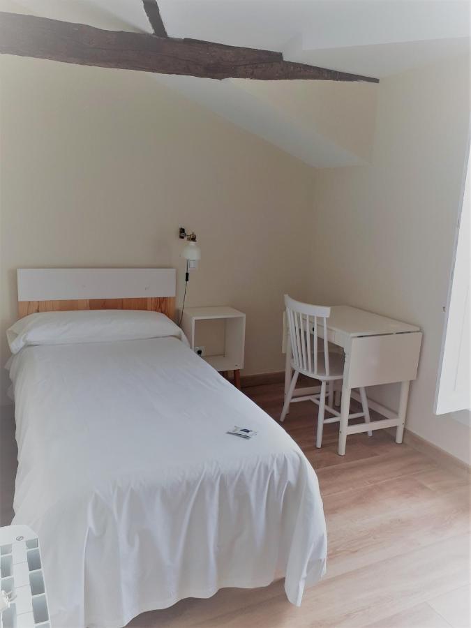 Hostal Lierganes Fluviarium Rooms Kültér fotó