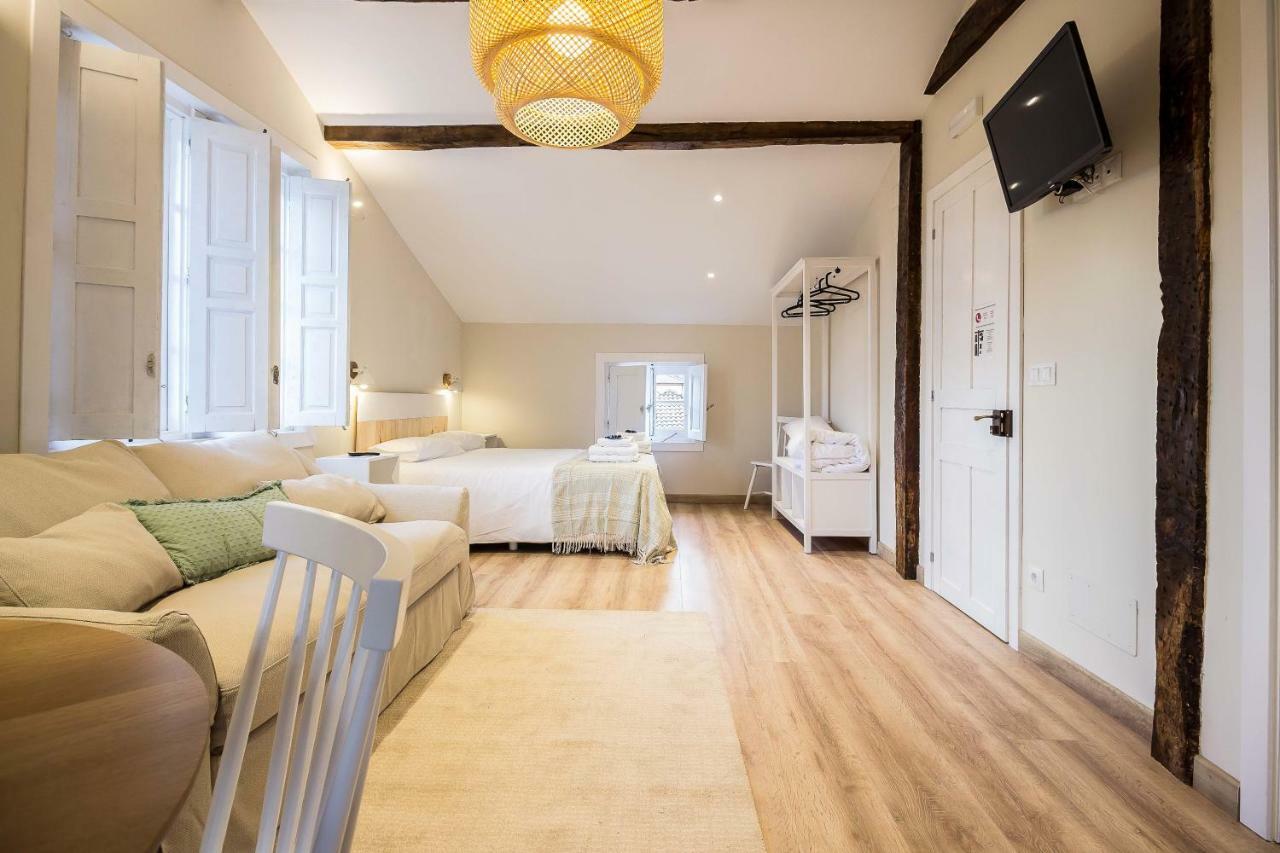 Hostal Lierganes Fluviarium Rooms Kültér fotó